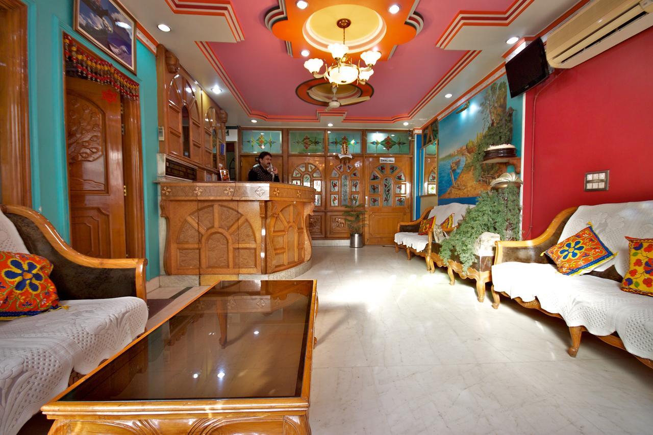 hotel sapphire house delhi contact number